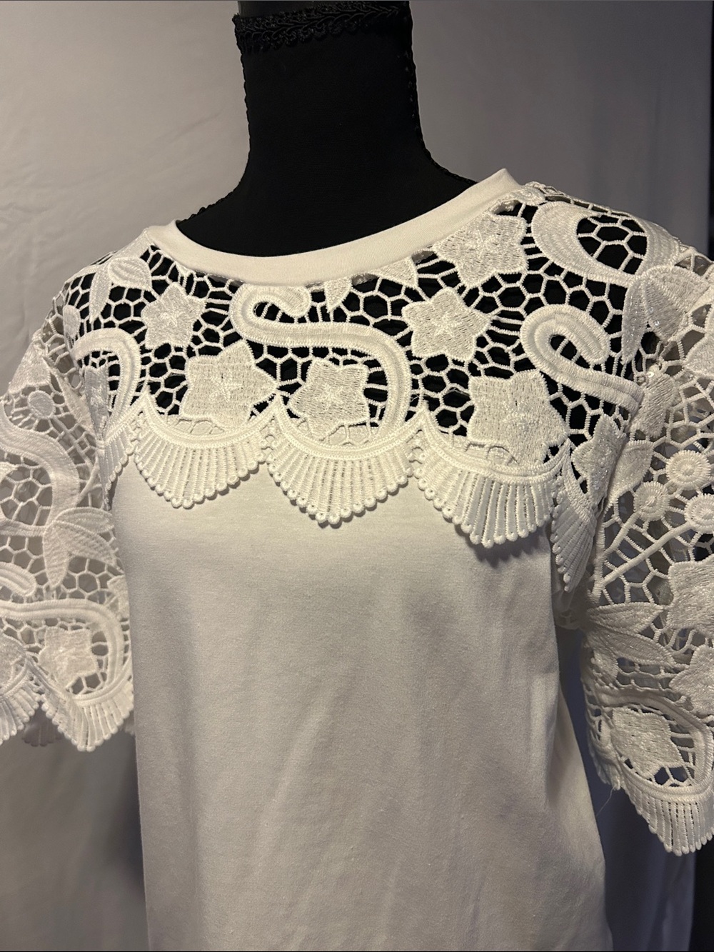 Women's White Short-Sleeve Lace Yoke Tee